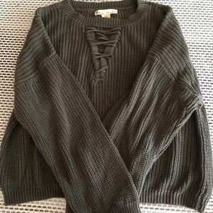 Kaisley green sweater